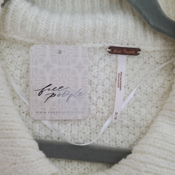 FREE PEOPLE Laurel Cable Knit Chunky Moonglow Ivory Sweater - Picture 7 of 13